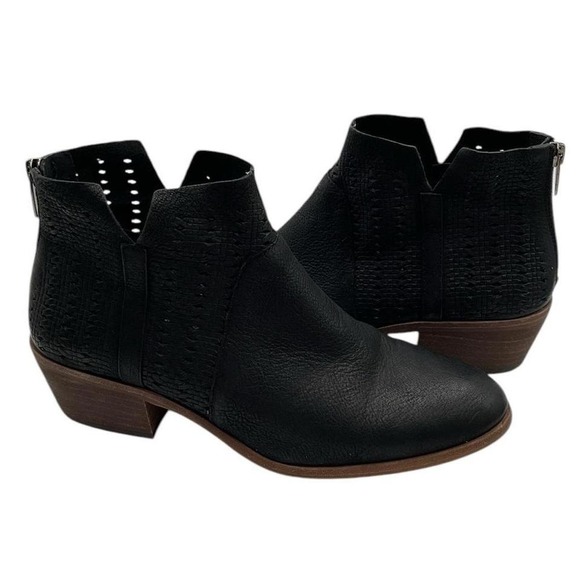 Vince Camuto black Patellen Booties size 9 - Picture 1 of 8
